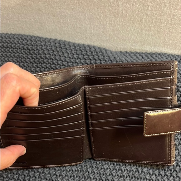 Coach Tan and Brown Signature Wallet - Picture 4 of 4